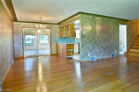 1639 Gypsy Lane Niles OH 44446
