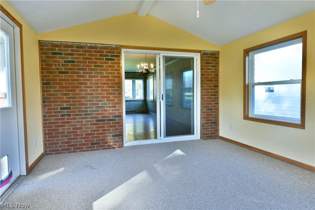 1639 Gypsy Lane Niles OH 44446
