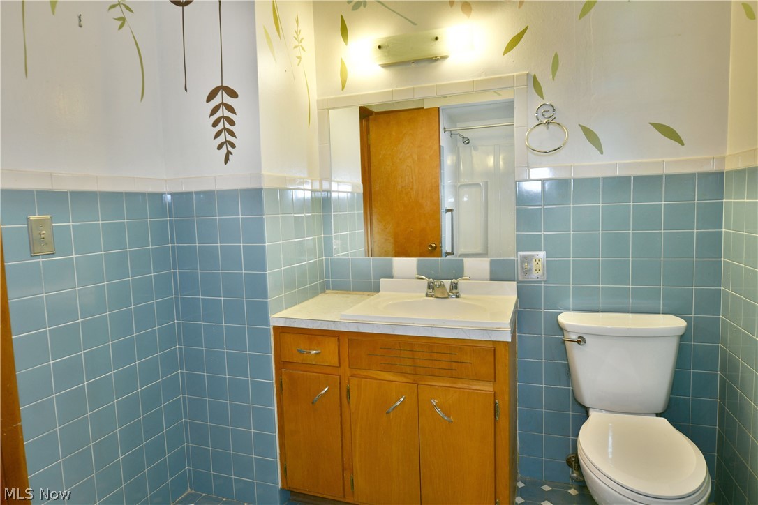 1639 Gypsy Lane Niles OH 44446