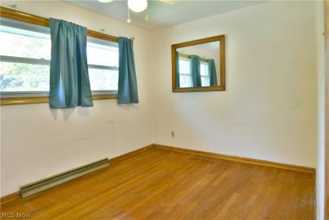 1639 Gypsy Lane Niles OH 44446
