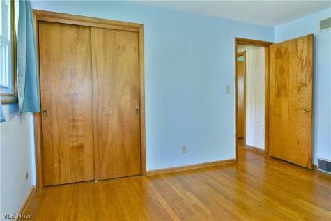 1639 Gypsy Lane Niles OH 44446