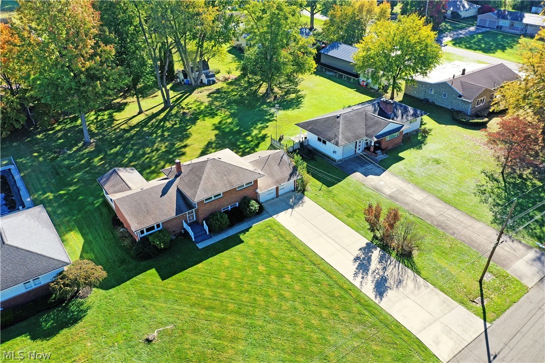 1639 Gypsy Lane Niles OH 44446