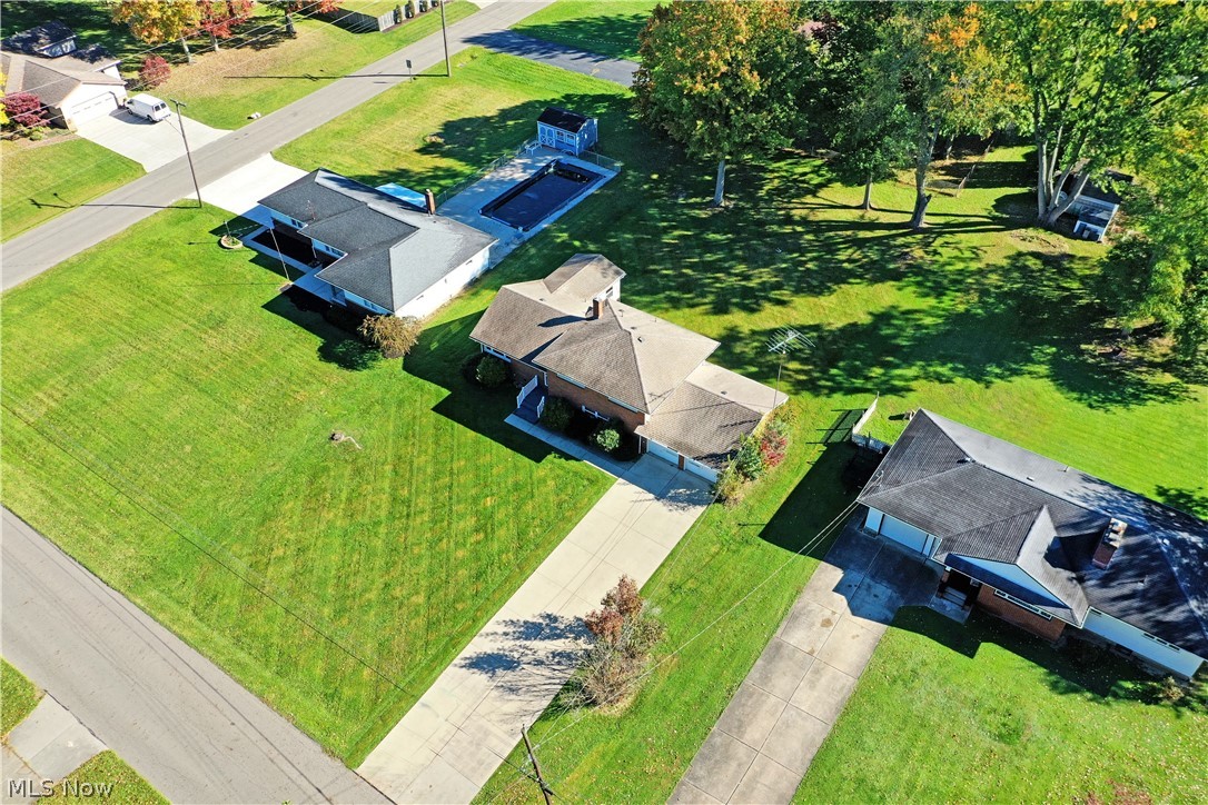 1639 Gypsy Lane Niles OH 44446