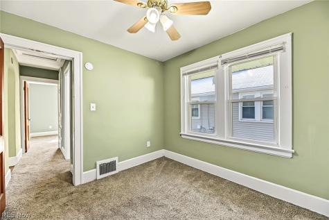 1897 Marks Avenue Akron OH 44305