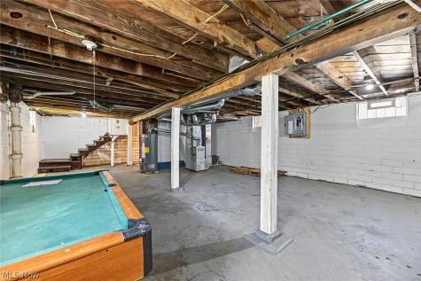 1897 Marks Avenue Akron OH 44305