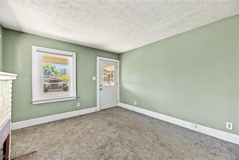 1897 Marks Avenue Akron OH 44305