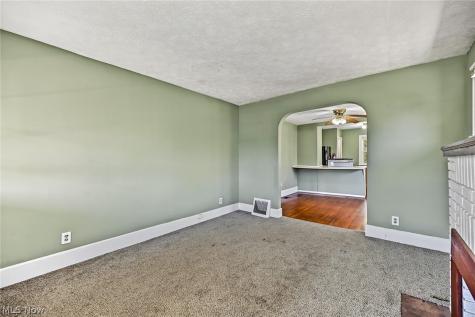 1897 Marks Avenue Akron OH 44305