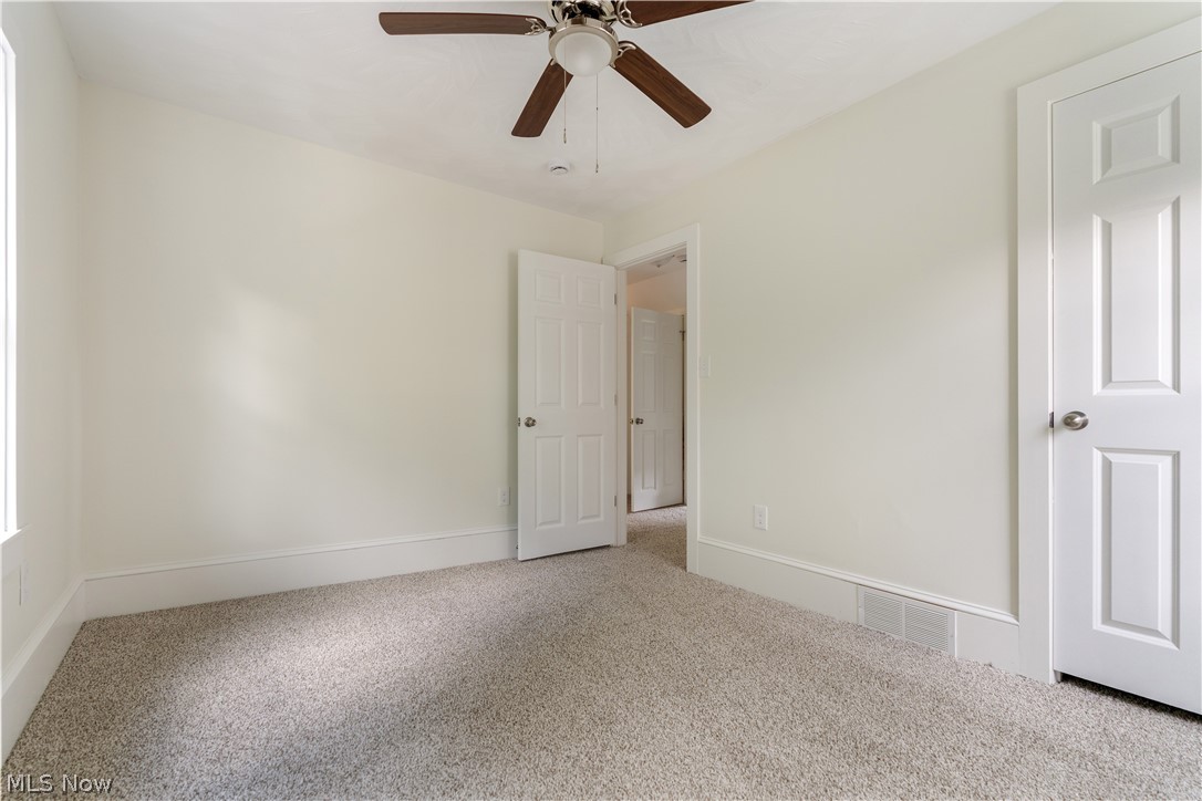 156 E Mapledale Avenue Akron OH 44301