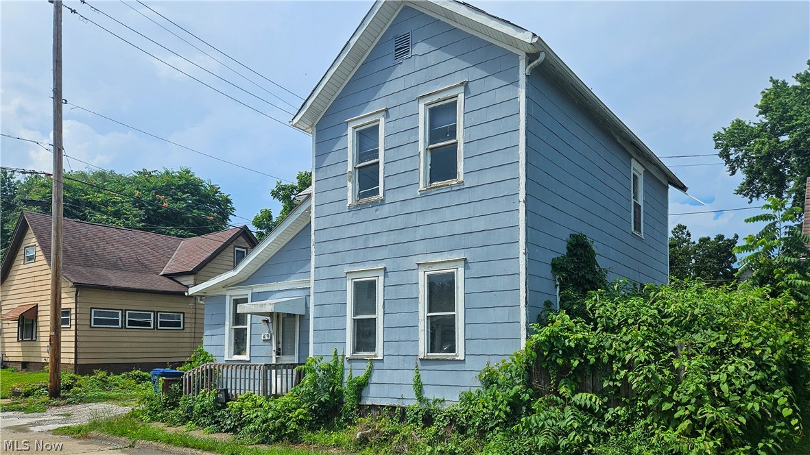 419 Bryant Avenue Cambridge OH 43725