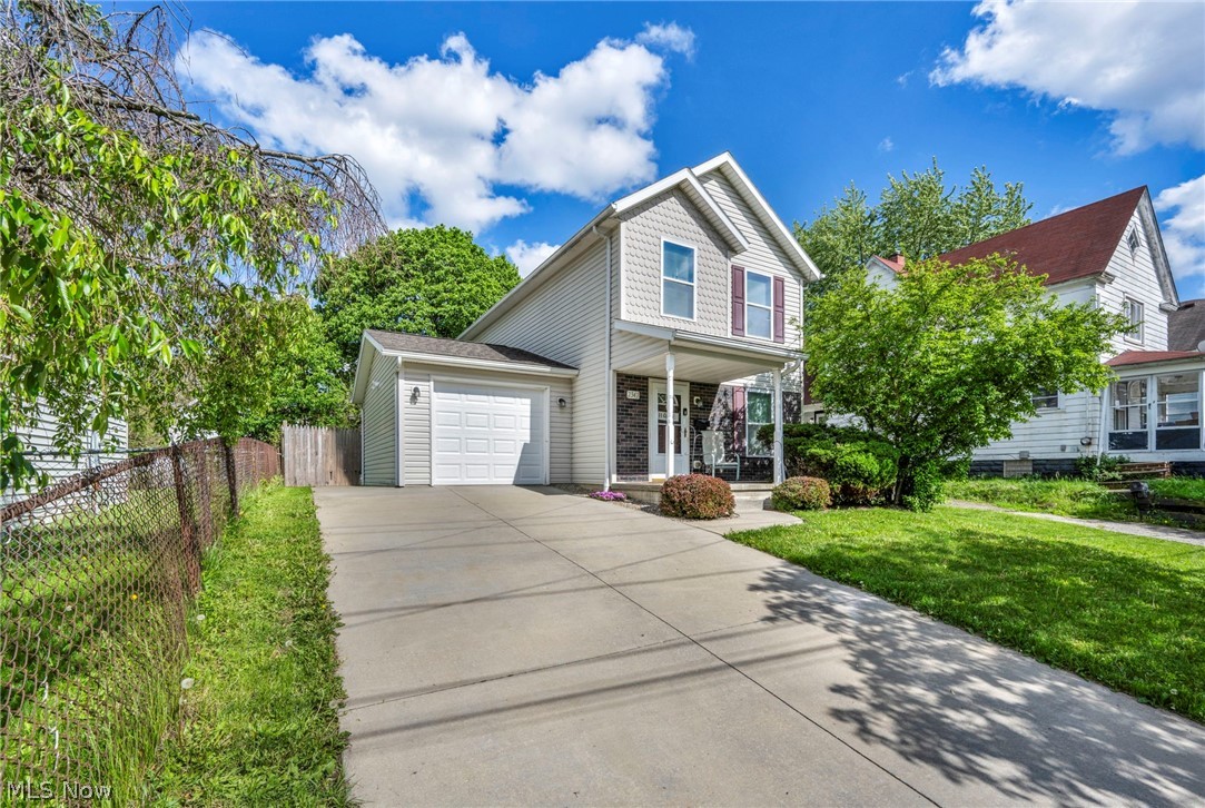 2343 18th Street SW Akron OH 44314