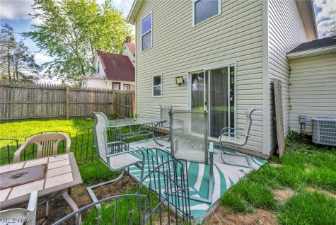 2343 18th Street SW Akron OH 44314
