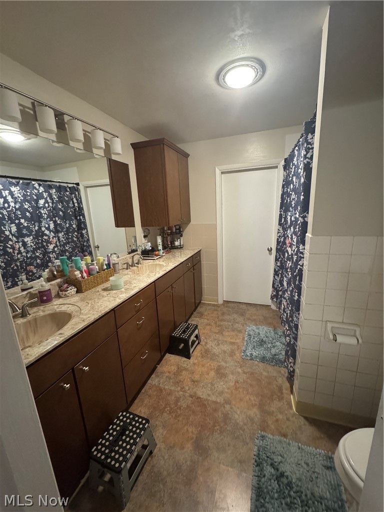 7464 Claysville Road Cambridge OH 43725