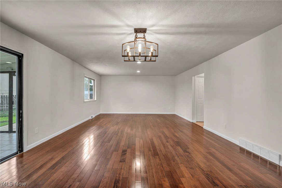 18446 Drake Road Strongsville OH 44136