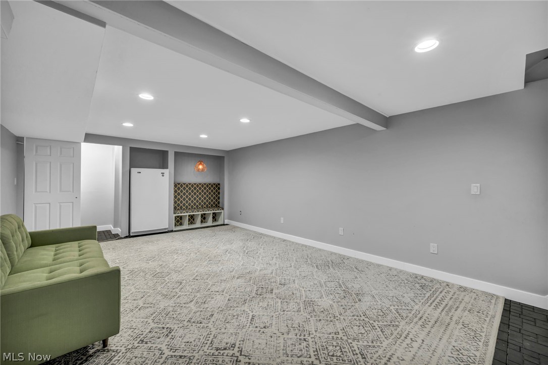 18446 Drake Road Strongsville OH 44136