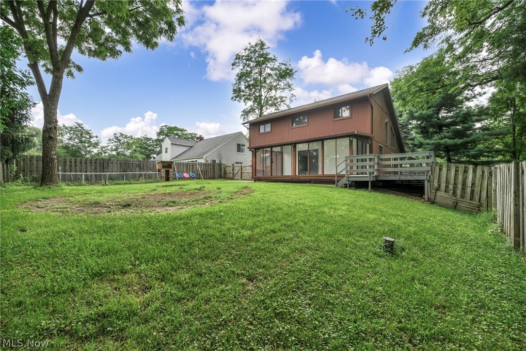 18446 Drake Road Strongsville OH 44136