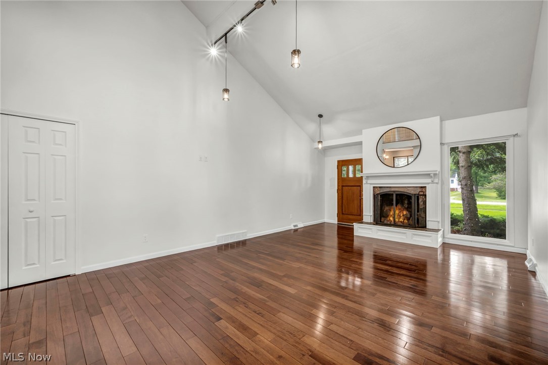 18446 Drake Road Strongsville OH 44136