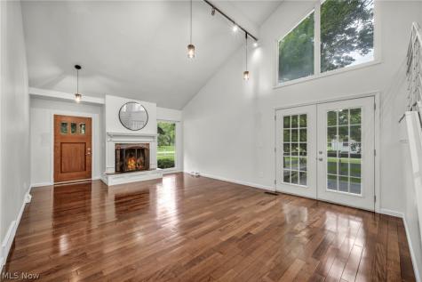 18446 Drake Road Strongsville OH 44136