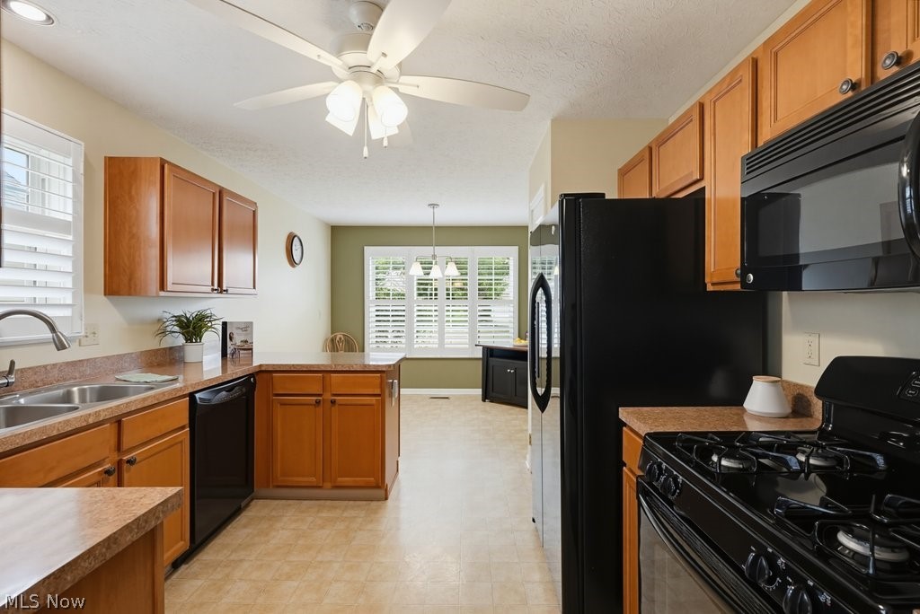 16821 Hinsdale Court Middleburg Heights OH 44130
