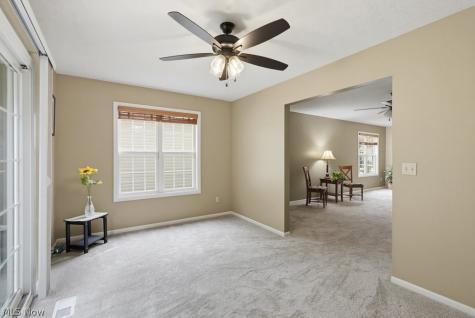 16821 Hinsdale Court Middleburg Heights OH 44130