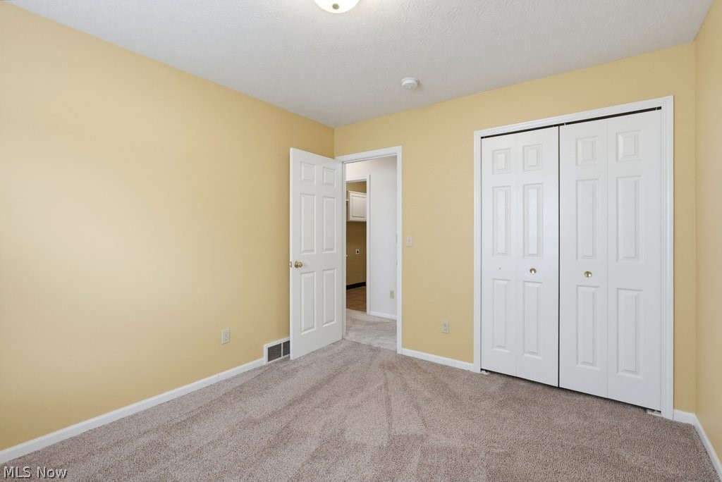 16821 Hinsdale Court Middleburg Heights OH 44130