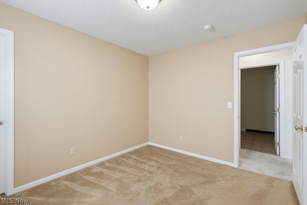 16821 Hinsdale Court Middleburg Heights OH 44130