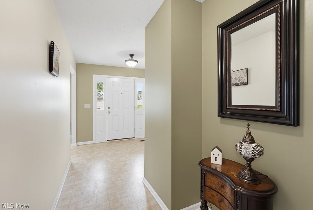 16821 Hinsdale Court Middleburg Heights OH 44130