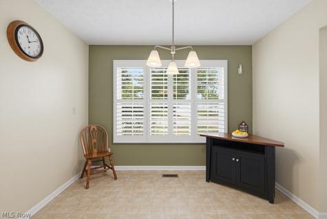 16821 Hinsdale Court Middleburg Heights OH 44130