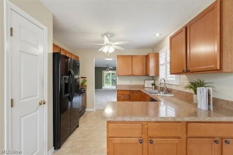 16821 Hinsdale Court Middleburg Heights OH 44130
