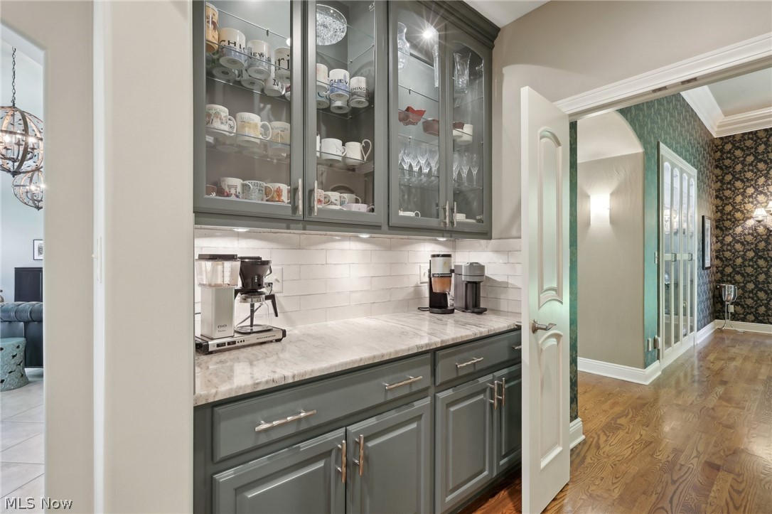2202 Charles Lane Akron OH 44333