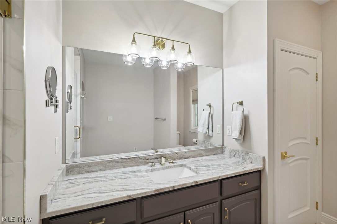 2202 Charles Lane Akron OH 44333