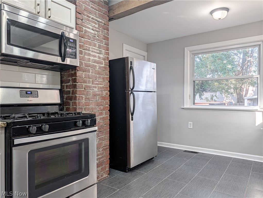 43 E Linwood Avenue Akron OH 44301