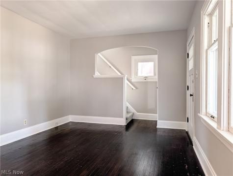 43 E Linwood Avenue Akron OH 44301