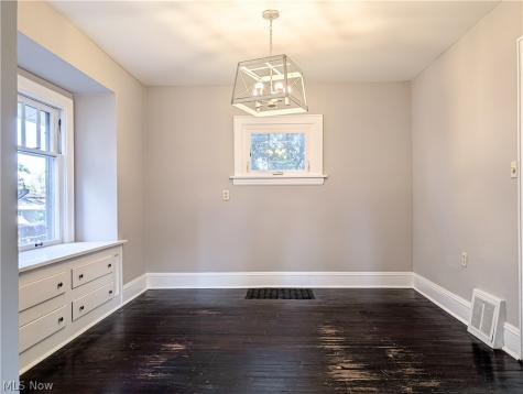 43 E Linwood Avenue Akron OH 44301