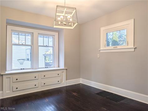 43 E Linwood Avenue Akron OH 44301