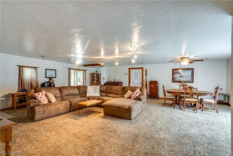 2034 State Street NE Canton OH 44721