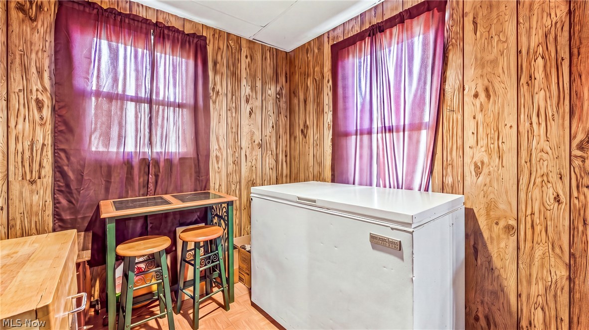 264 Valley Drive Youngstown OH 44505