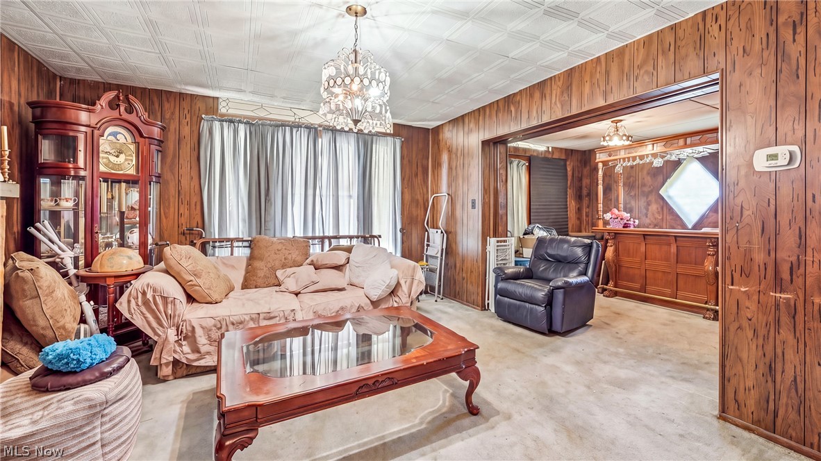 264 Valley Drive Youngstown OH 44505