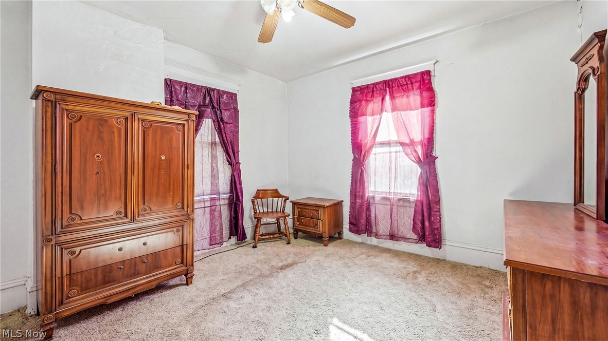 264 Valley Drive Youngstown OH 44505