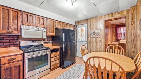 264 Valley Drive Youngstown OH 44505