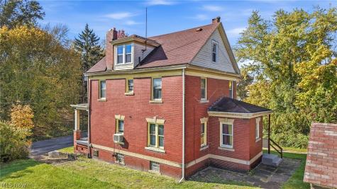 264 Valley Drive Youngstown OH 44505