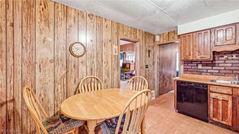 264 Valley Drive Youngstown OH 44505