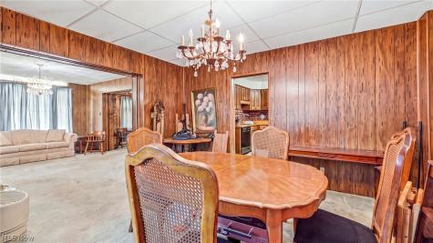 264 Valley Drive Youngstown OH 44505