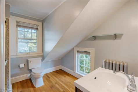 3078 Scarborough Road Cleveland Heights OH 44118