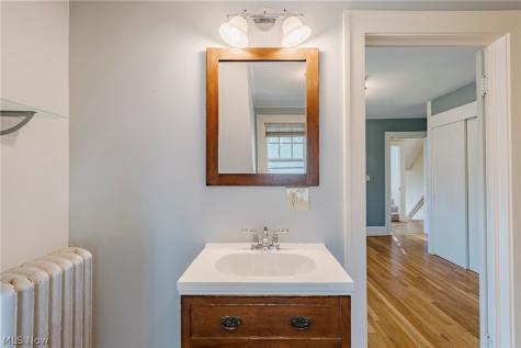 3078 Scarborough Road Cleveland Heights OH 44118