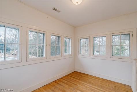 3078 Scarborough Road Cleveland Heights OH 44118
