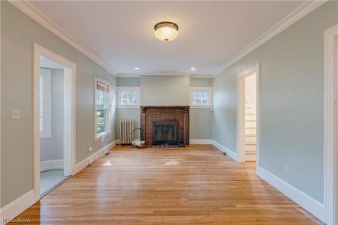 3078 Scarborough Road Cleveland Heights OH 44118