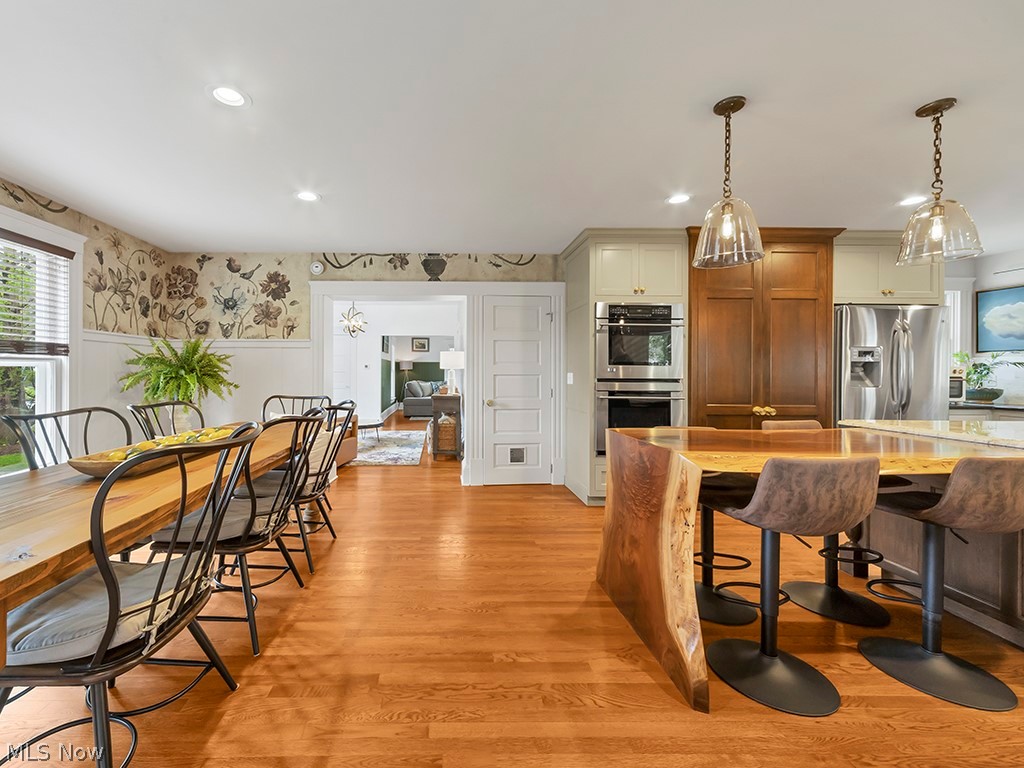 132 South Franklin Street Chagrin Falls OH 44022