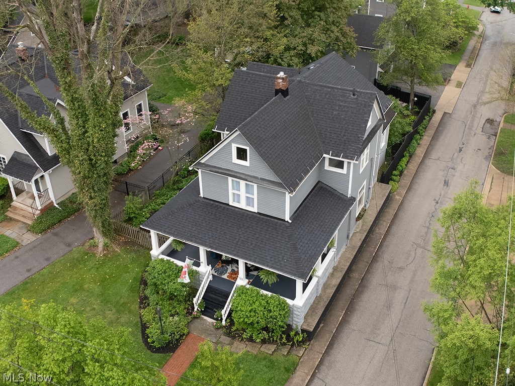 132 South Franklin Street Chagrin Falls OH 44022
