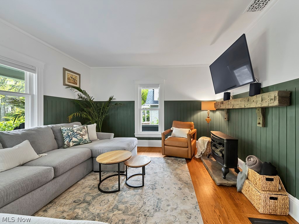 132 South Franklin Street Chagrin Falls OH 44022
