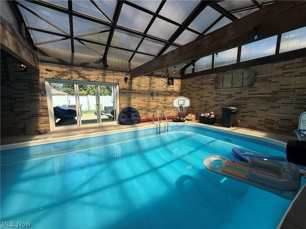 5981 Northview Drive Seven Hills OH 44131